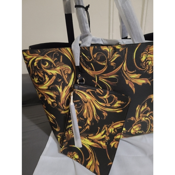 Versace Bag - Picture 5 of 12